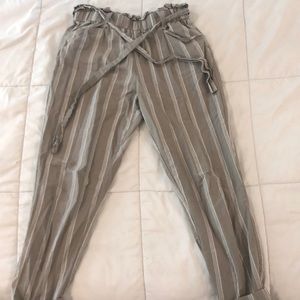 High waisted pants 🤑 Priced to Sell 🤑